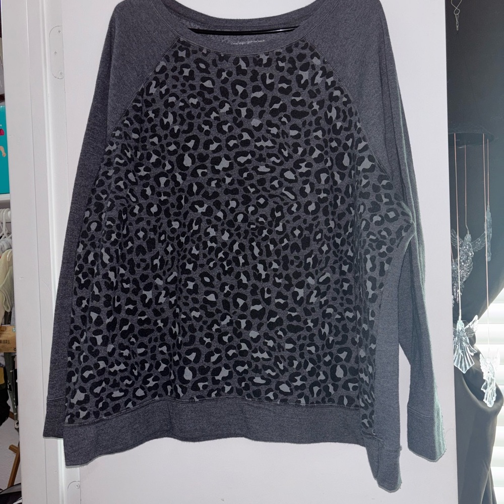 JMS Gray Animal Print Top